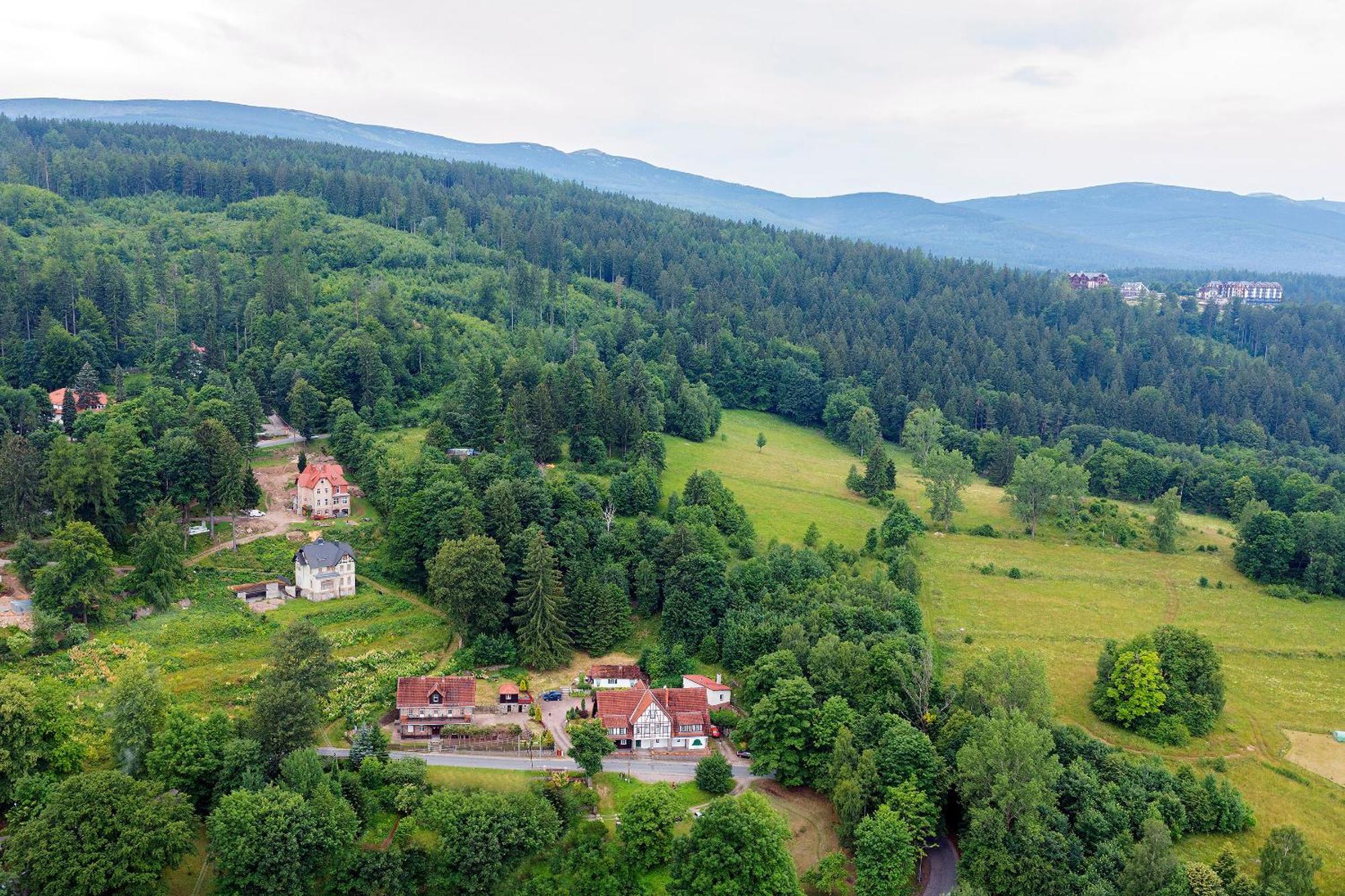 Hotel Krasnoludki Sosnówka Екстериор снимка